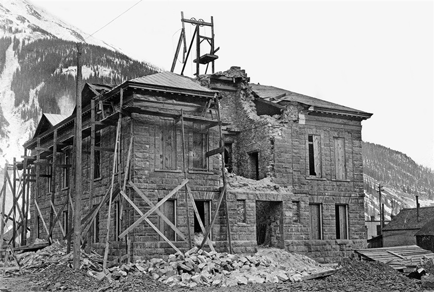 Silverton Town Hall Bell Tower Crashed While Under Construction, 1908